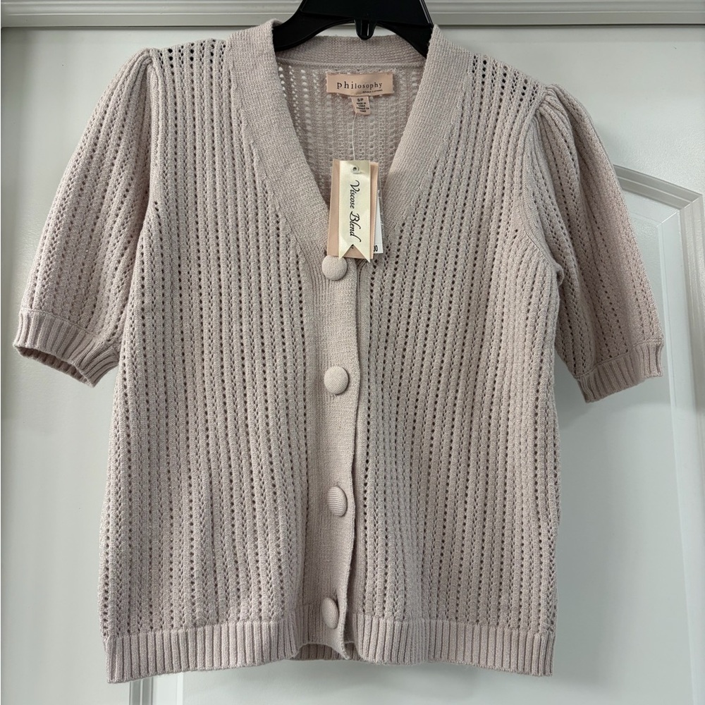 PHILOSOPHY NWT short sleeved neutral SWEATER. Size small